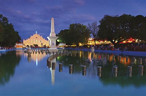 historic city of vigan|juan de salcedo obelisk.